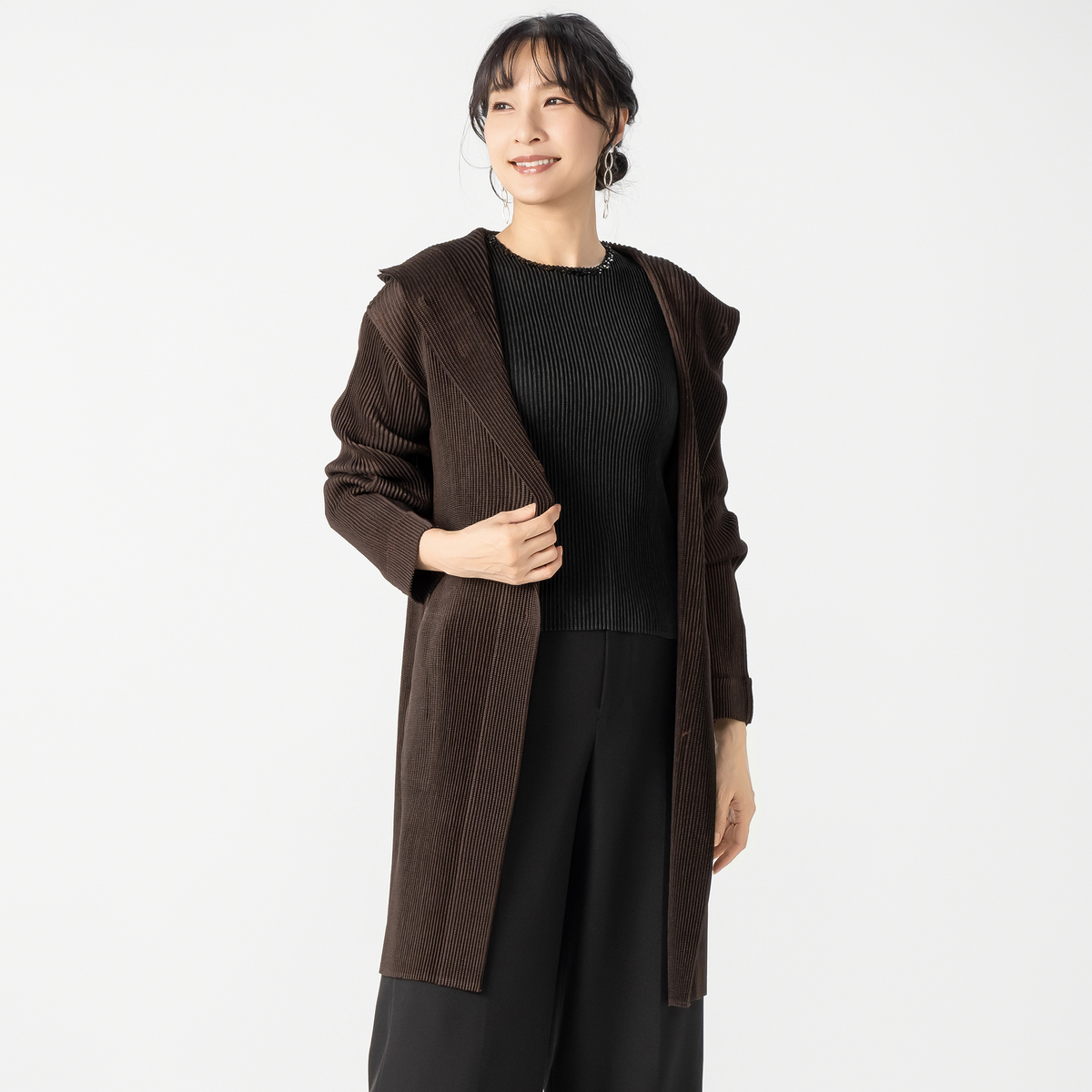 【着用2.3回】スペッチオ　シャトルプリーツ　ロングカーディガン　ブラック SPECCHIO シャトルプリーツフリーサイズフーディロングカーデ