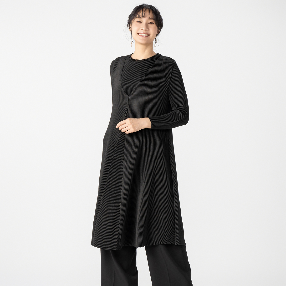 SPECCHIO シャトルプリーツフリーサイズVネックジャンパースカート