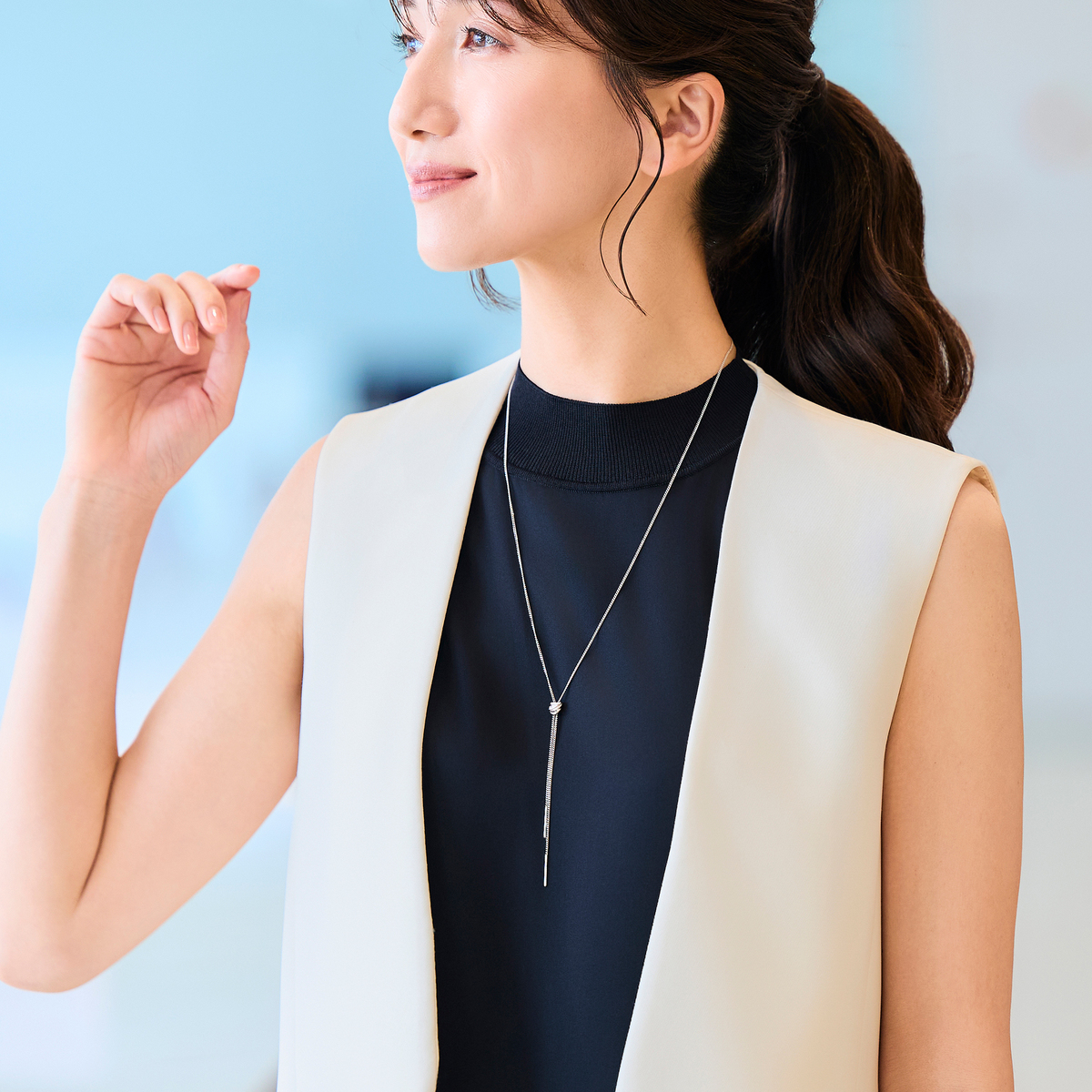 純プラチナ ラリエットネックレス ノットデザインスライドパーツ付