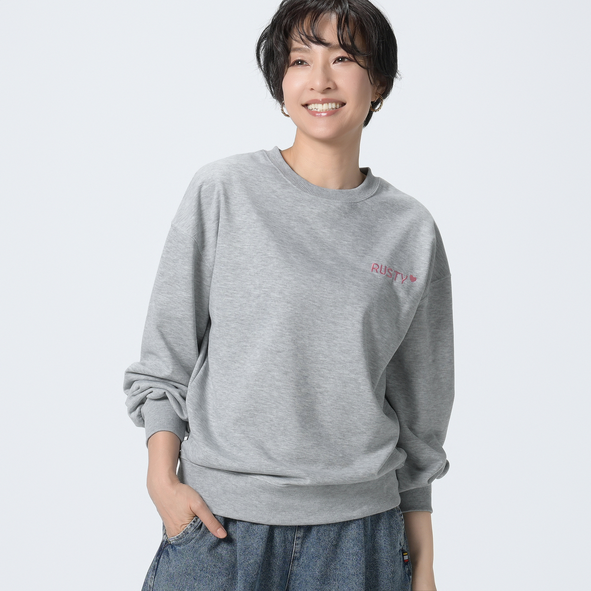 RUSTY 相良刺繍裏毛スウェットプルオーバー ラスティ（RUSTY） - QVC.jp