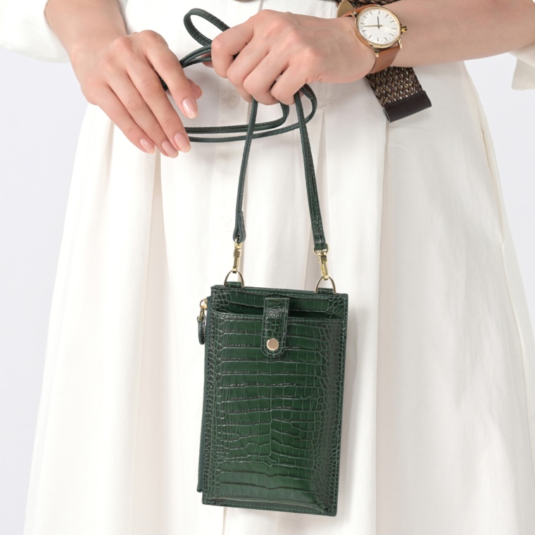 ロダニア イタリアンレザークロコエンボススマートフォンショルダー