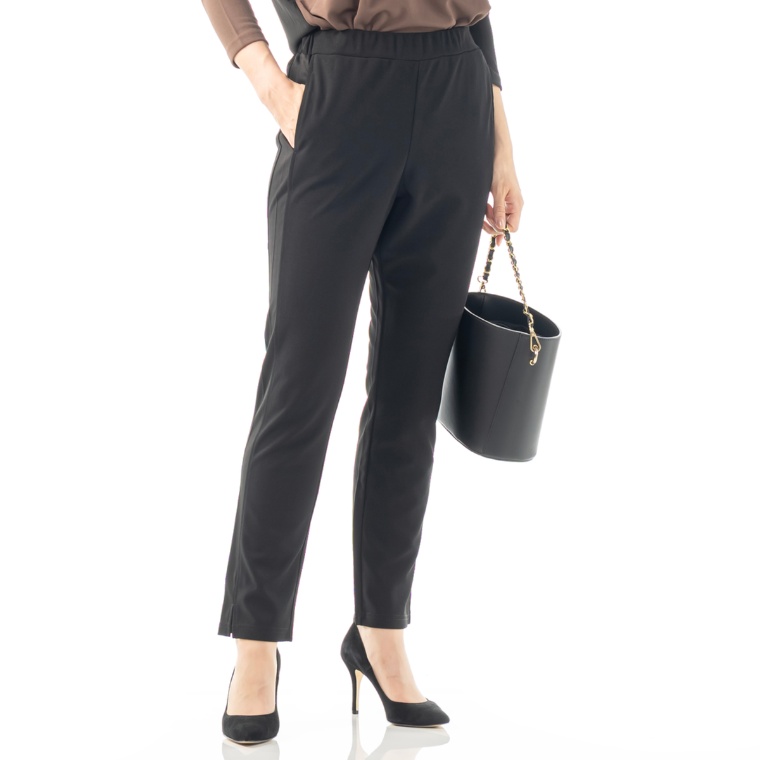 BOUTIQUE JUNKO サイド切替裾スリット入りパンツ