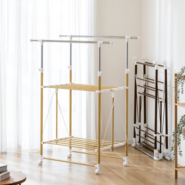 キャスター付でワンタッチで広げて畳める ハンガーラック