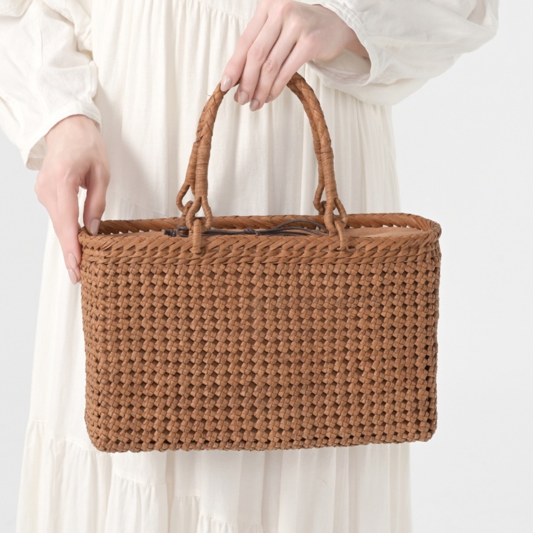 葡萄藤 石畳編みバッグ