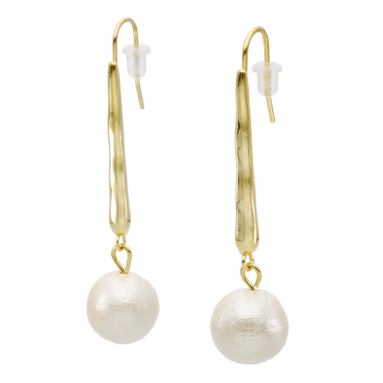 Anne Coquine オフホワイトコットンパール ピアス