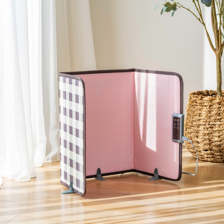 移動も設置もラクラク たためる薄型パネルヒーター