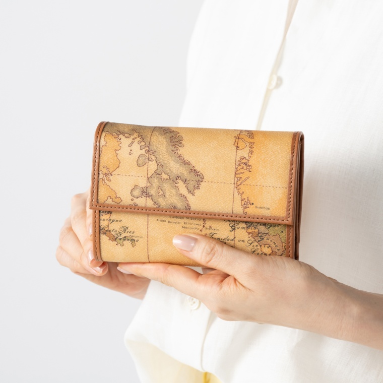 プリマクラッセ 折財布