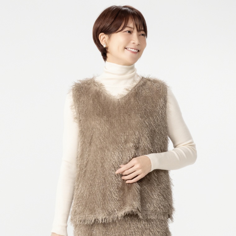 &by PINKY&DIANNE フェイクファープルオーバー