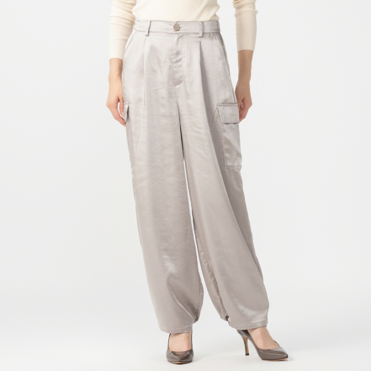 &by PINKY&DIANNE サテンカーゴパンツ