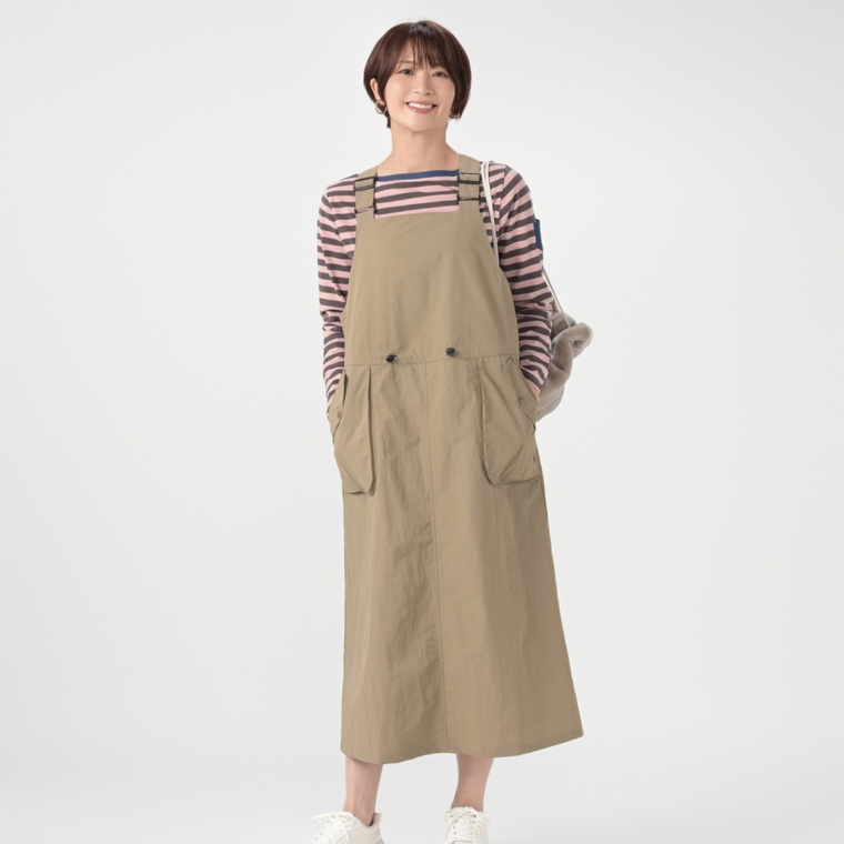 WOODS ソリッドポケット撥水ジャンパースカート