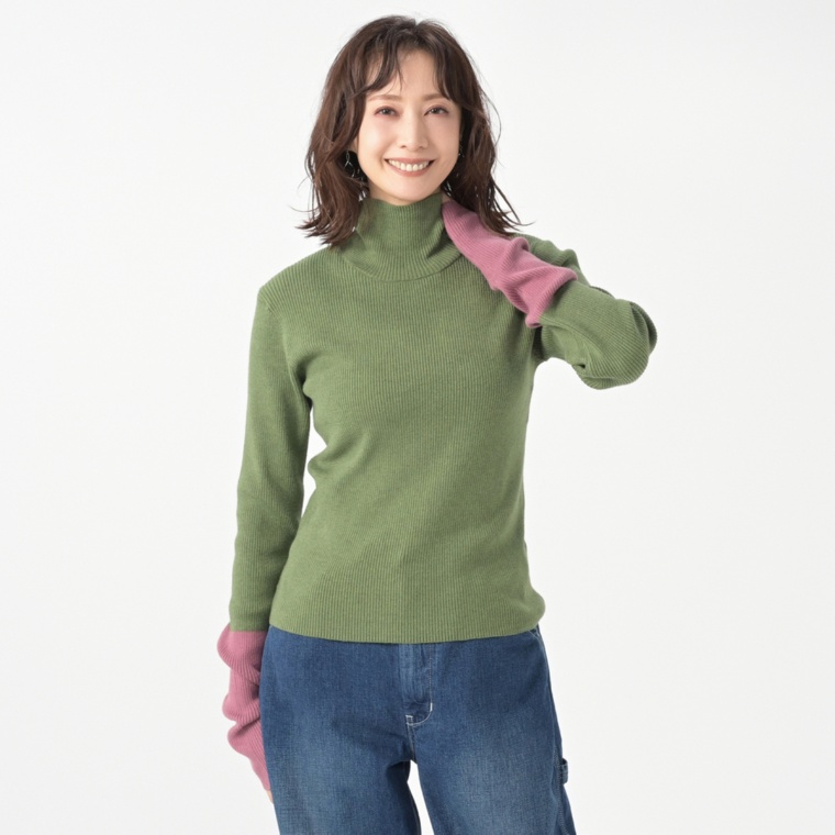 GRC カラーコンビロングスリーブハイネックニット