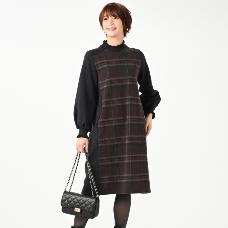 &LOVE 大人の甘さ漂うドッキングチェックワンピース