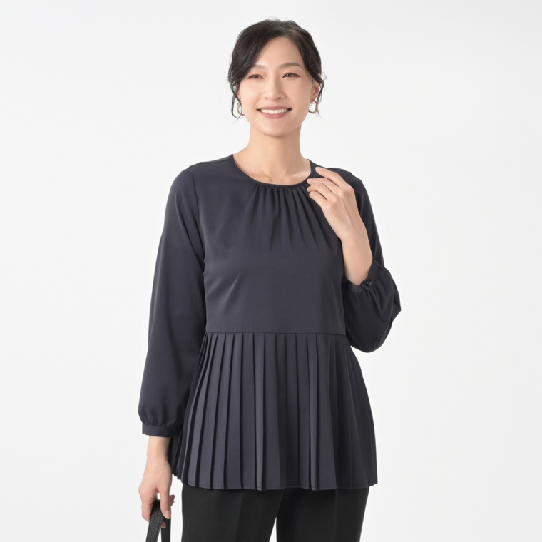 CARRIERE 華やかペプラムプリーツブラウス