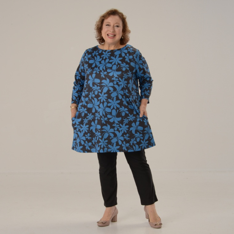 Makana na Kathy モアニ プリントチュニック