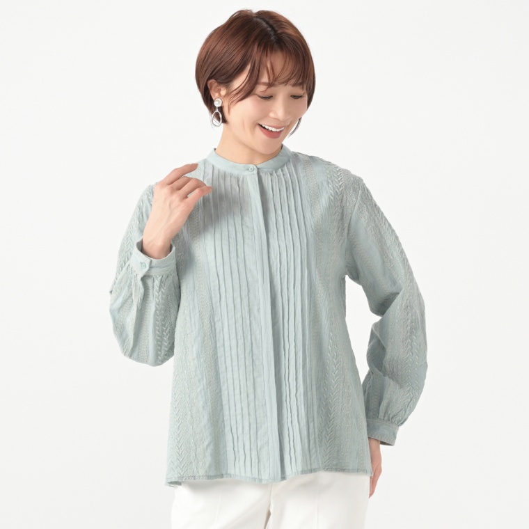 タカシマヤスタイルプリュ ピンタック入り刺しゅうブラウス