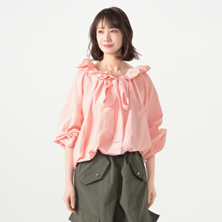 Anne Coquine ギャザリングラッフルブラウス