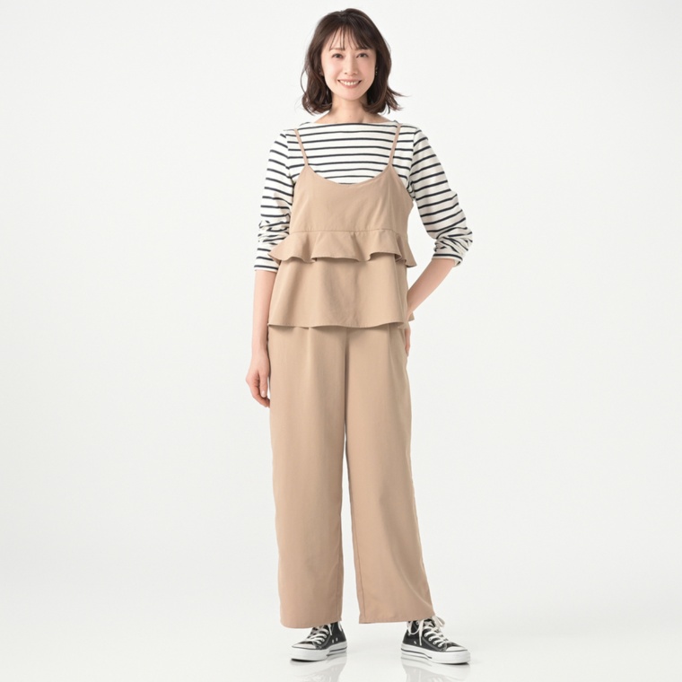 &LOVE セットアップ見えな楽ちんふりるサロペット