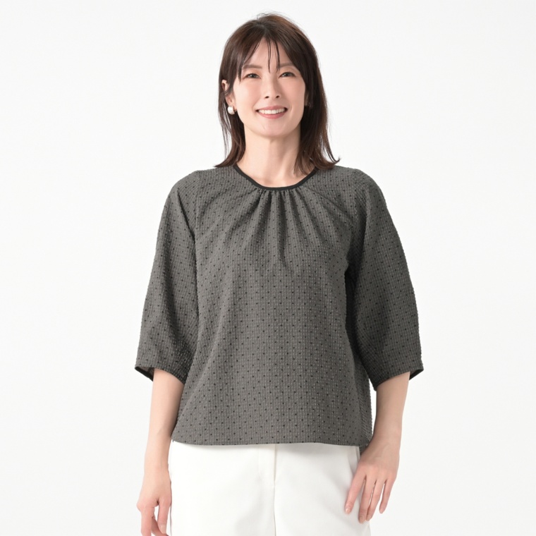 CARRIERE 涼やかドットサッカーブラウス