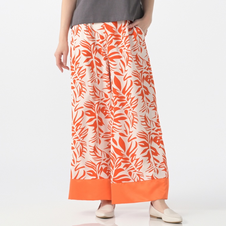 Notice//colors 楽々縦長プリント柄ワイドパンツ