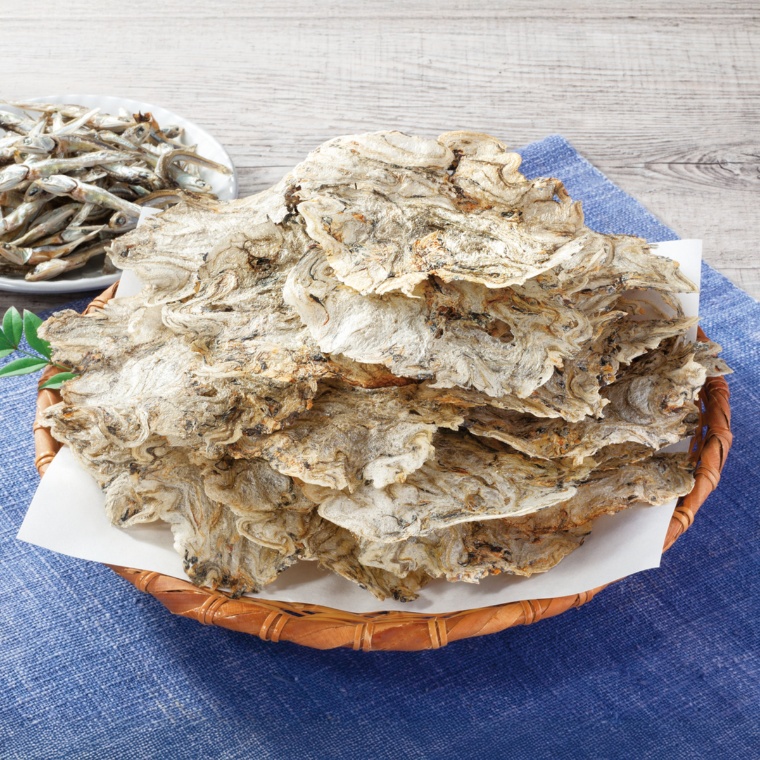 美味しいカルシウム 国産イワシの薄焼きせんべい4個