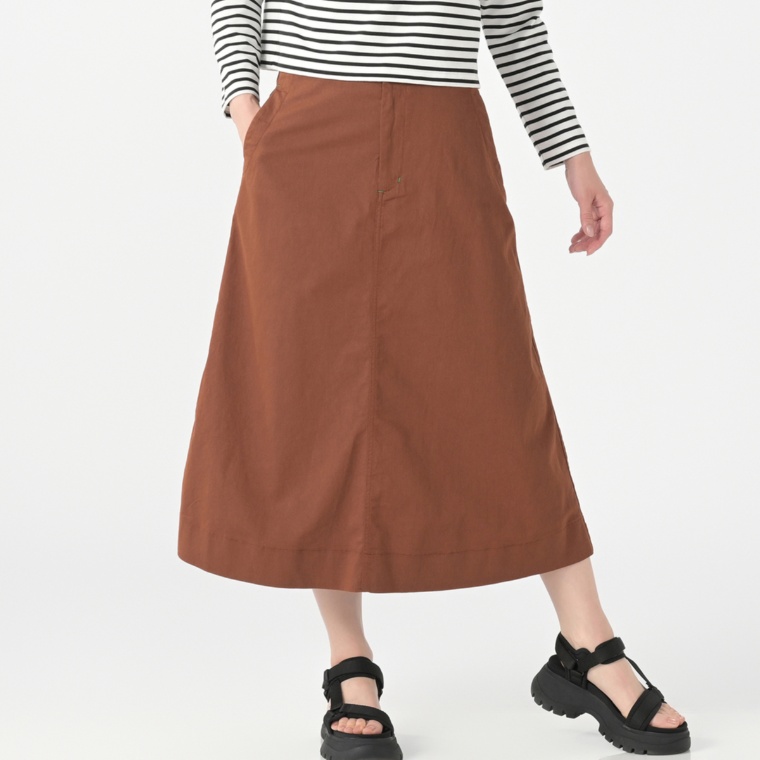Carney コットン混ストレッチ ツイルフレアースカート