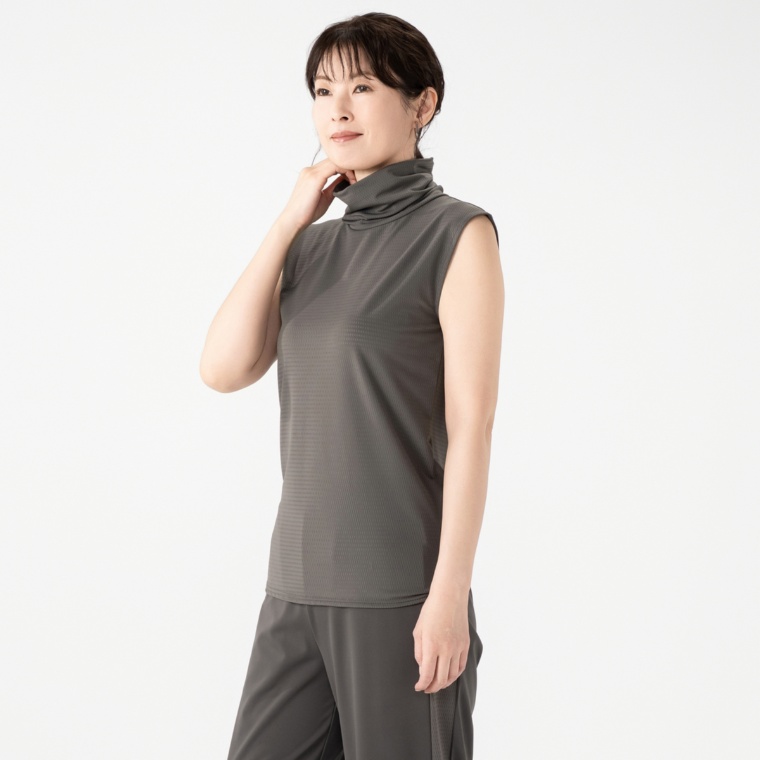 MASAGO メッシュハイネックノースリーブプルオーバー