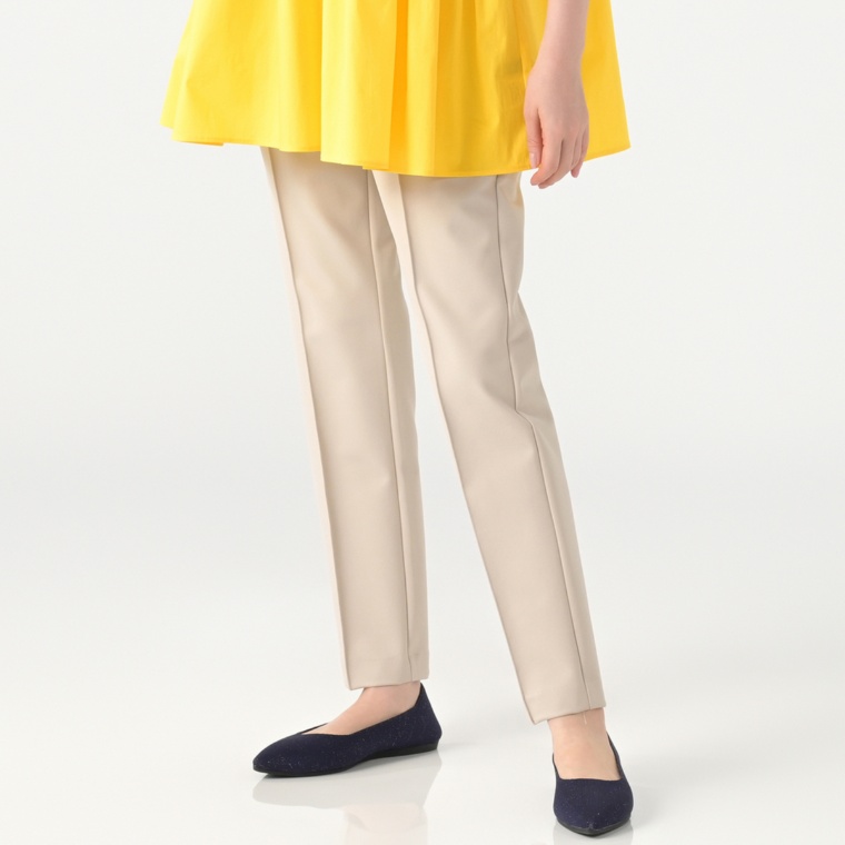 Anne Coquine ナイロンストレッチ美脚スリムパンツ