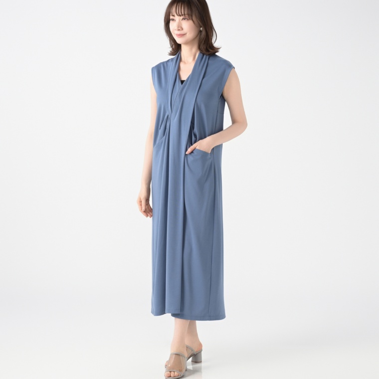 calma シャープ魅せネック ドレープワンピース