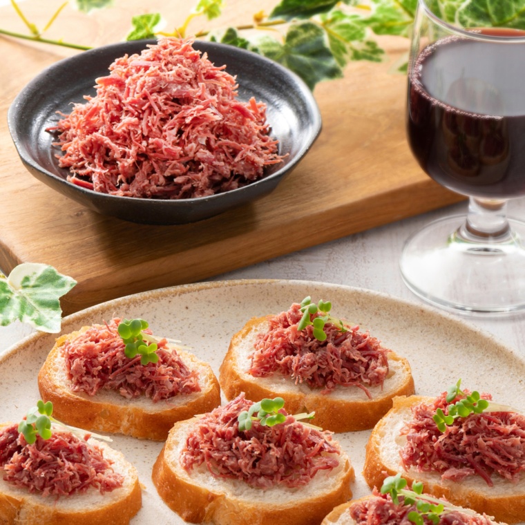 北海道産牛もも肉使用コンビーフ 100g×4