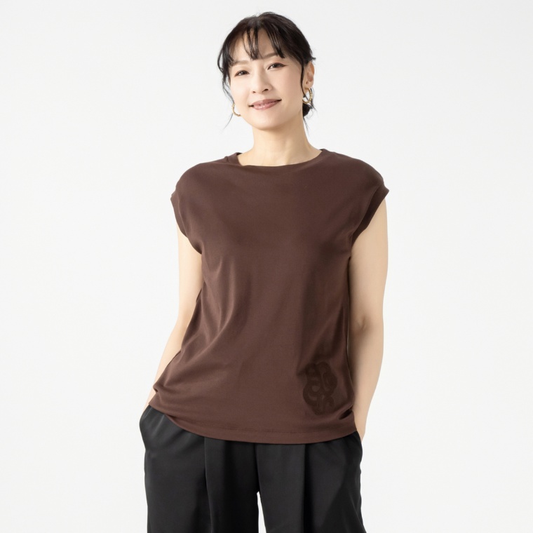 MASAGO ワンポイント刺繍Tシャツ