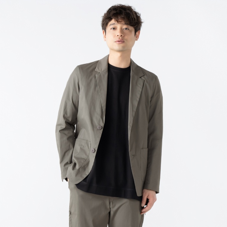 Lucca Uomo alla moda 大人のリラックスジャケット