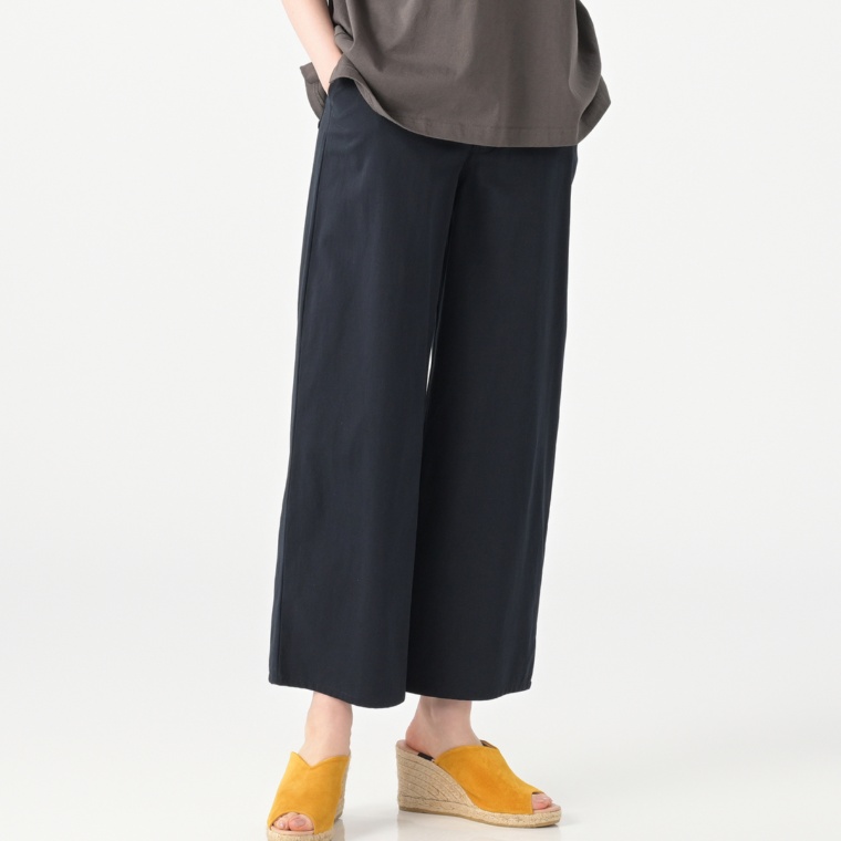 EDDIE BAUER ストレートパンツ