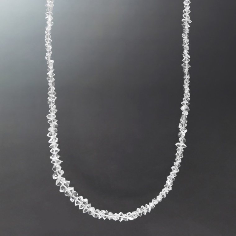 ハーキマーダイヤモンドマインズ社 水晶シャイニングネックレス