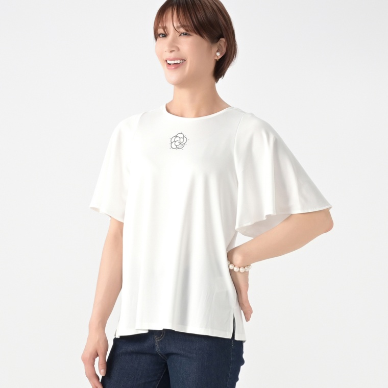 &LOVE キラキラカメリアの涼やかフレアトップス