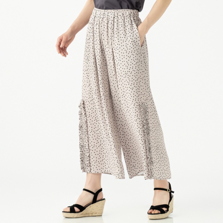 &LOVE 楽CUTEなふりるスカーチョ