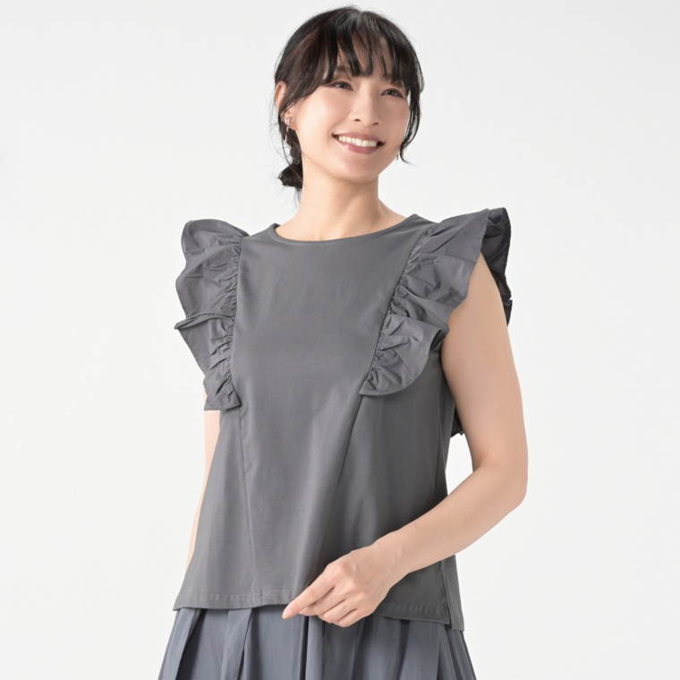 JEWEL MORRY’S ラッフルフリルノースリーブカットソー