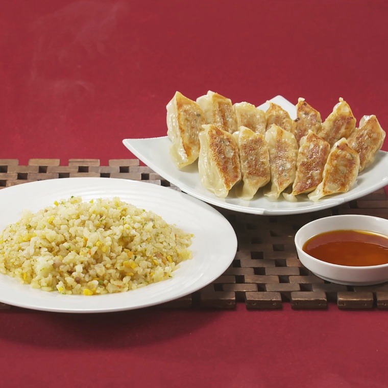 リンガーハット チャーハン6食・ぎょうざ3袋