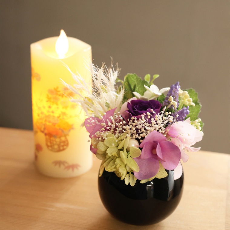 プリ仏花パープルとLEDローソク花籠1本