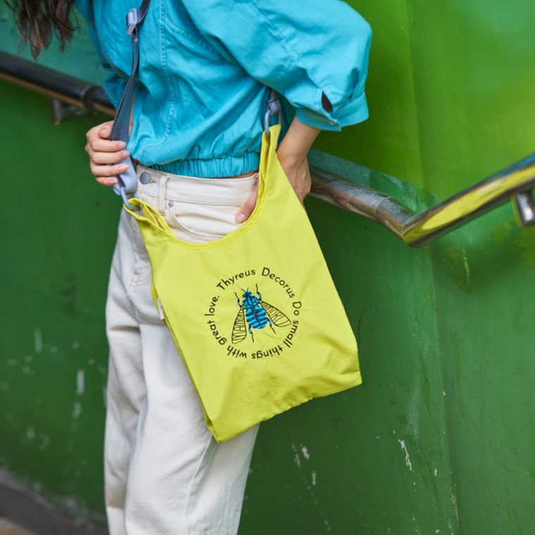 KATOKOA mamoru バッグ[小] [ルリモンハナバチ]