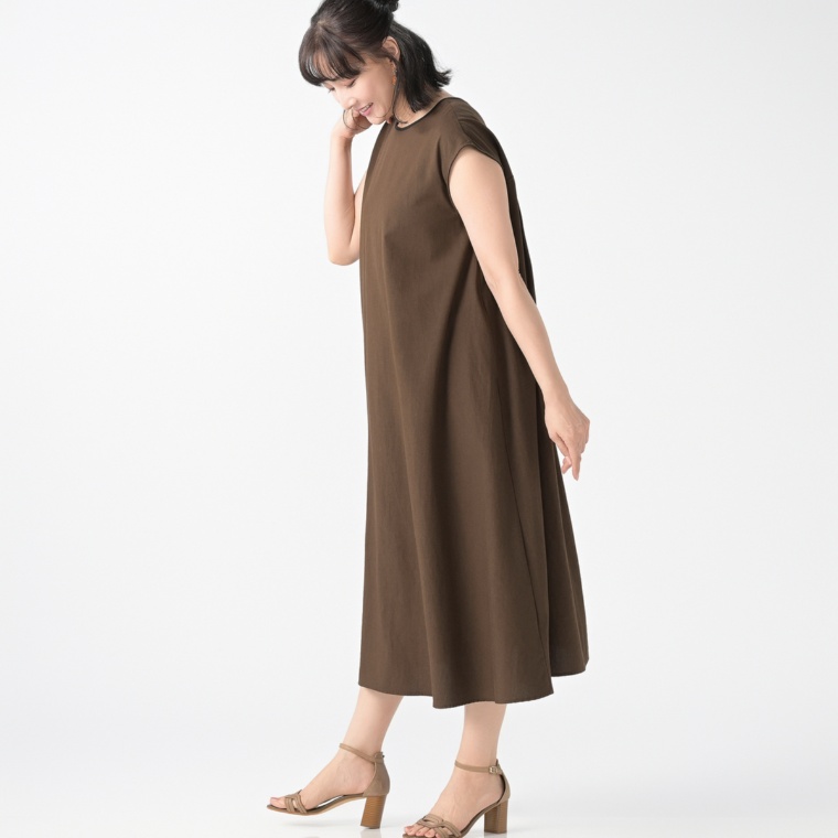 CARRIERE パイピングアクセントワンピース