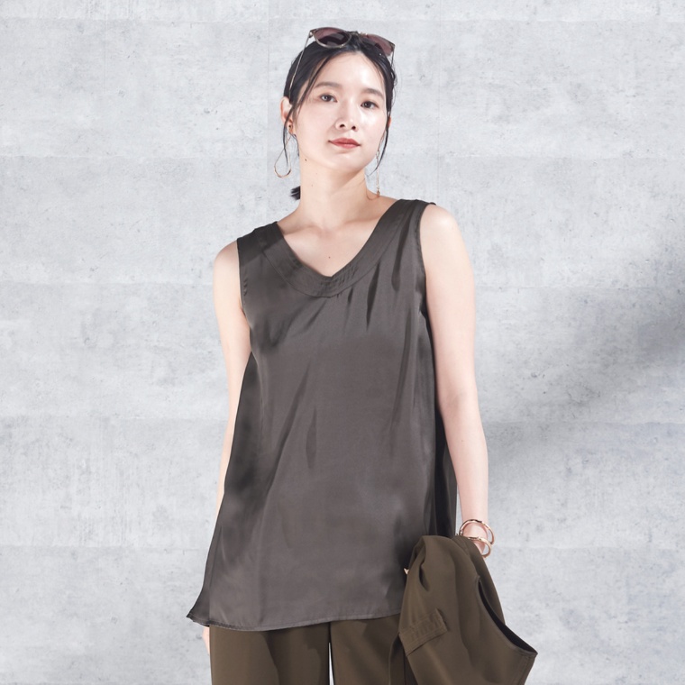 MASAGO ビンテージサテン素材のタンクトップ