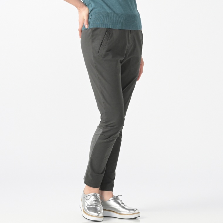 KawaiOkada 膝タックの立体的なストレッチスリムパンツ