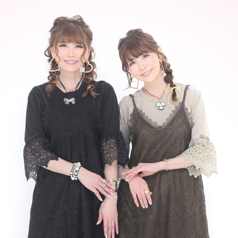 &LOVE 華やか上品が叶う袖レーストップス