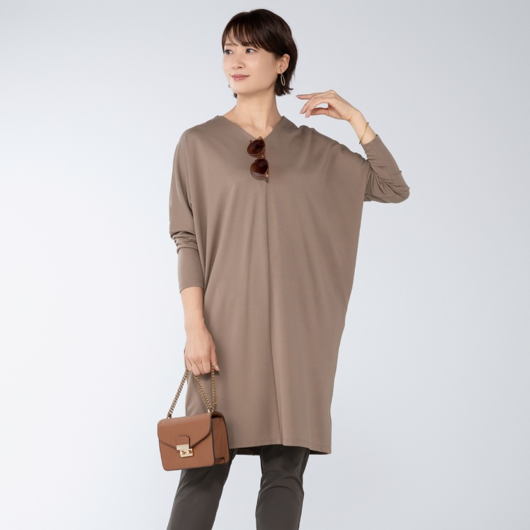 MASAGO Vネックエレガントワンピース