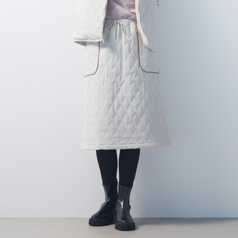 UNILOA3C キルティングスカート