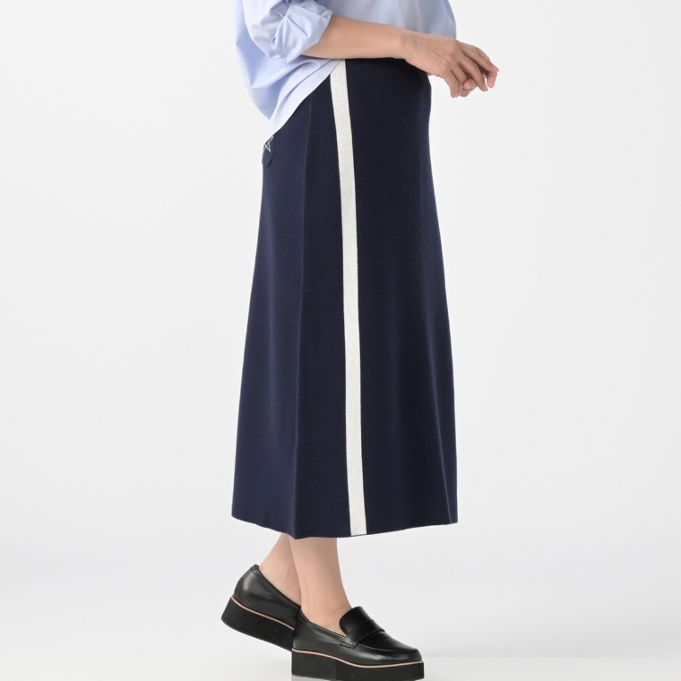 MINHA KILAKILA 星マークポイント配色ニットスカート