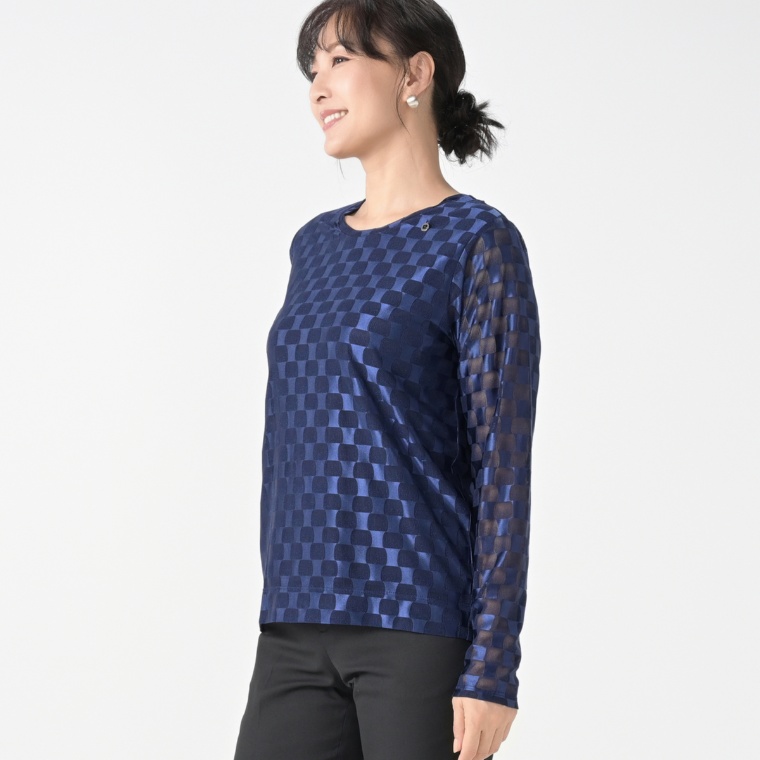 PCD ジオメトリックスクエア柄のシアープルオーバー