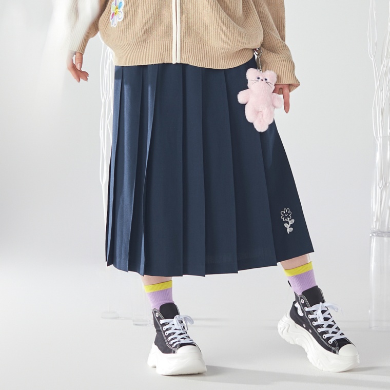 PERSONS エンブロイダリーコバステッチプリーツスカート