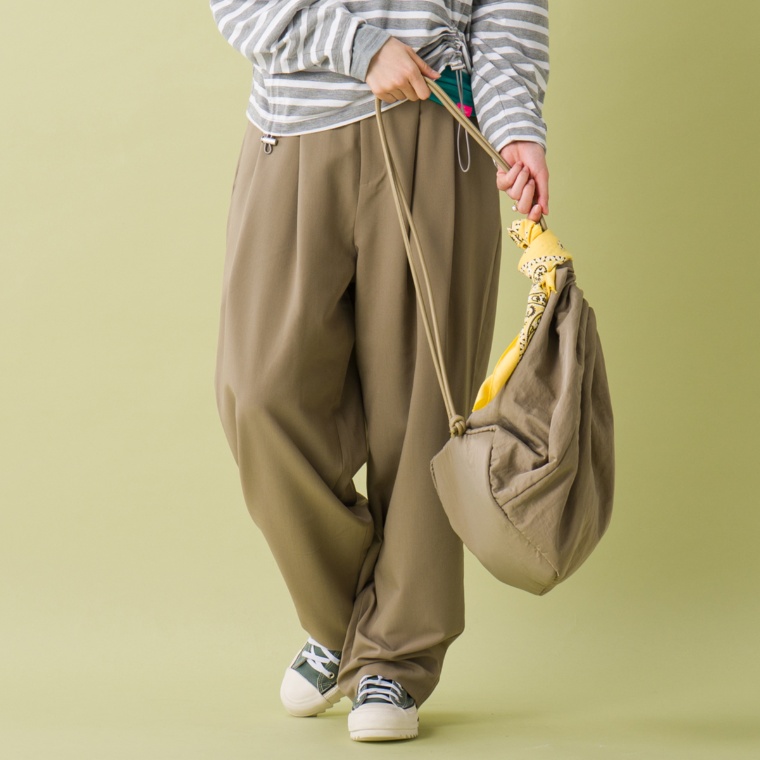 KiKKi ワイドシルエットパンツ