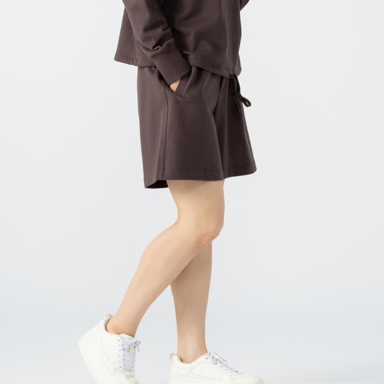 MASAGO 裏毛素材のショートパンツ
